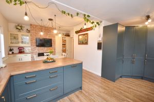 Dining kitchen- click for photo gallery